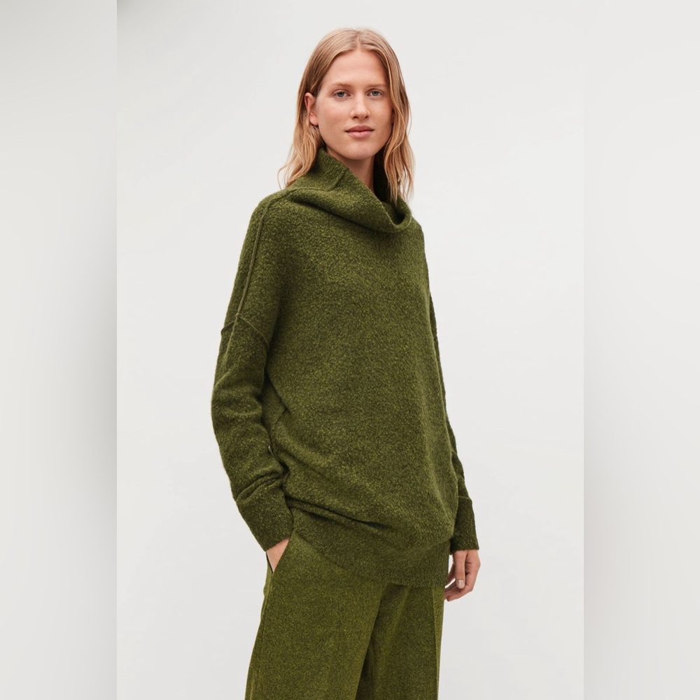 COS Bobble Stitch Oversized Sweater Nubby Boucle Slouchy Comfy Green Small
